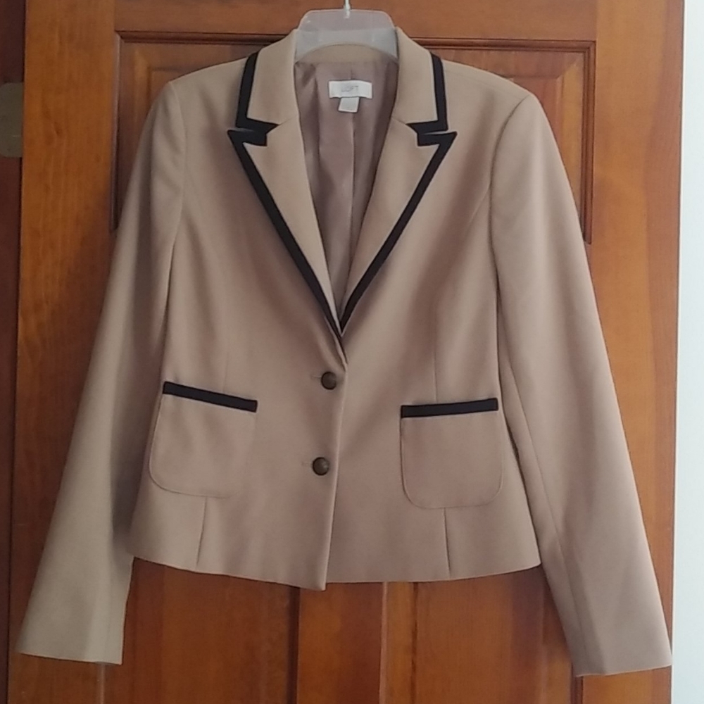 LAST CALL Loft blazer fully lined